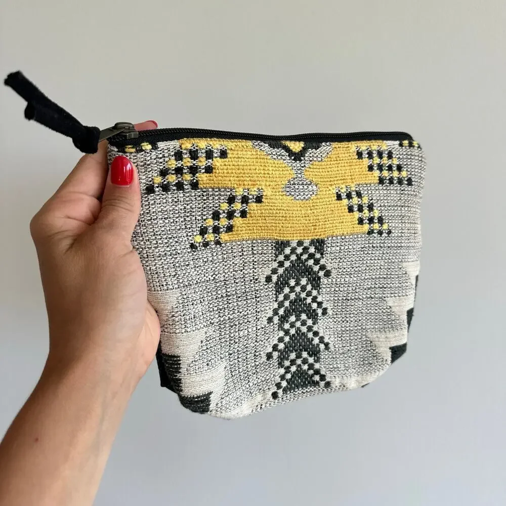 Atenti Embroidered Lightweight Zipper Closure Pouch Wallet Clutch Gray